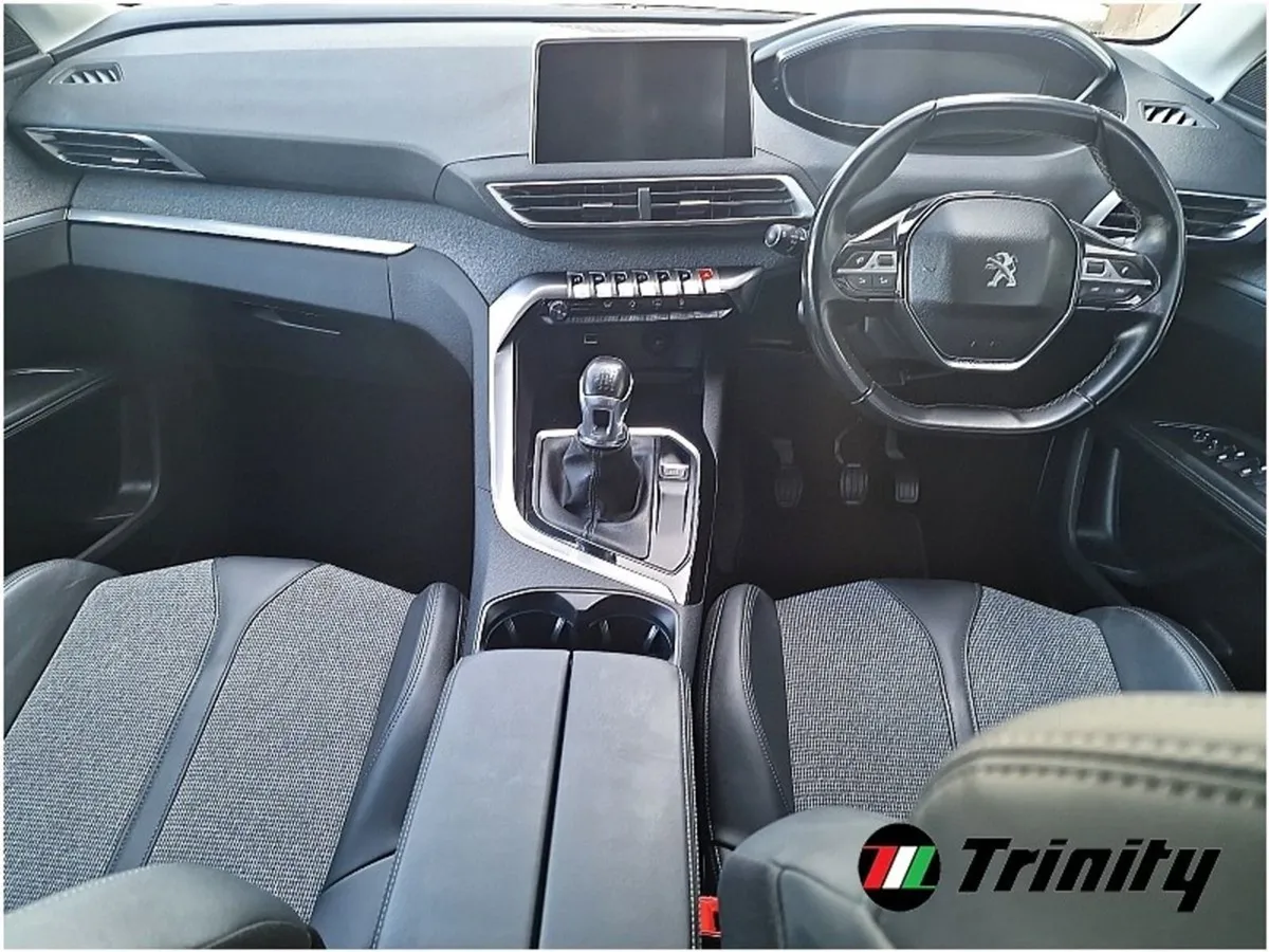 Peugeot 5008 1.5 Bluehdi 130BHP Allure Trinity Mo - Image 2