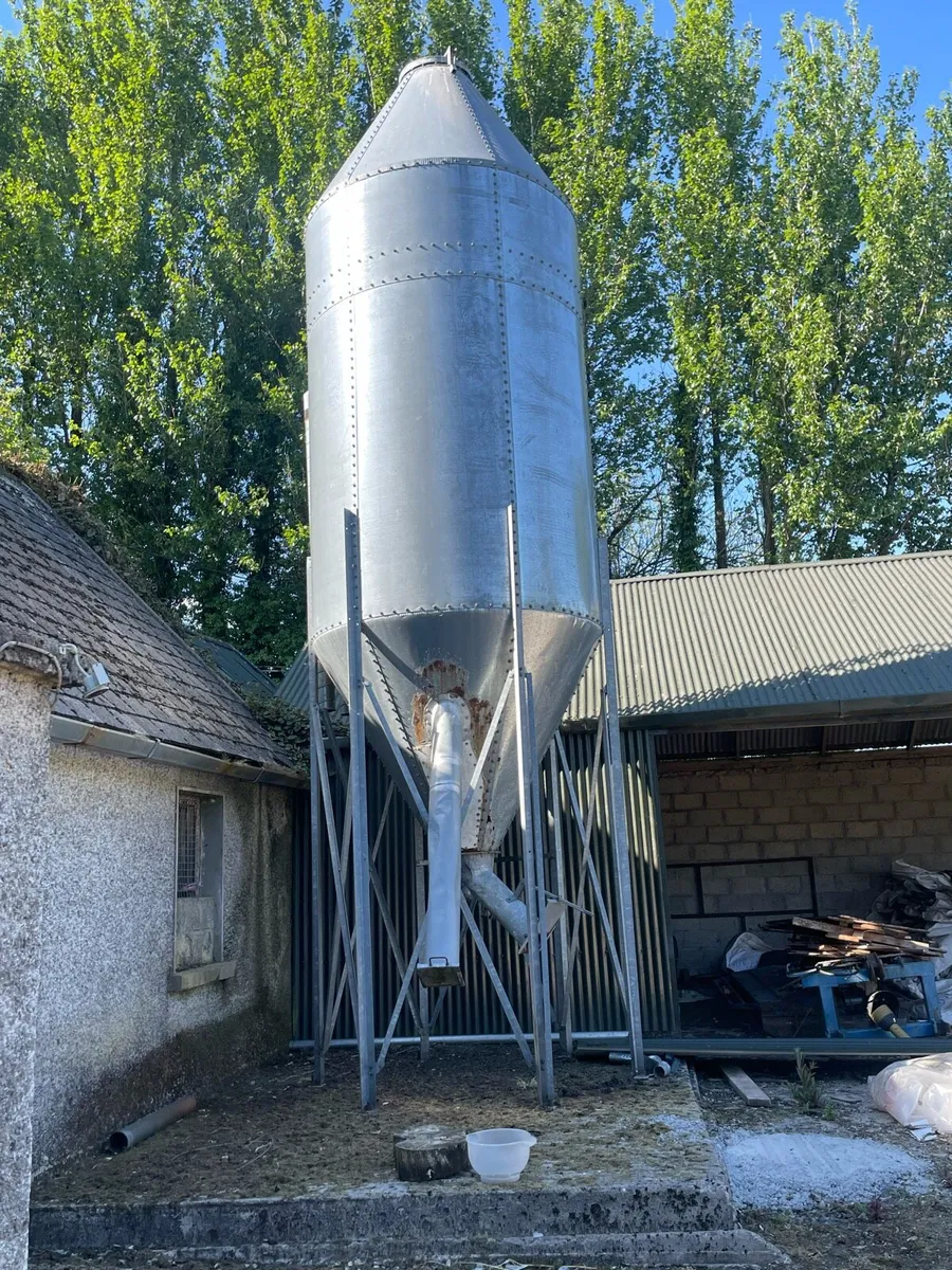Split meal bin for sale