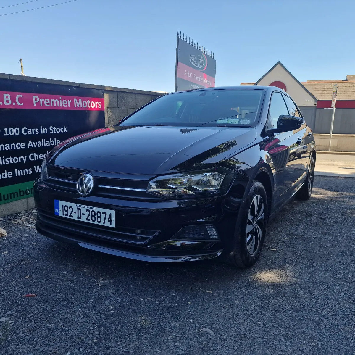 Volkswagen Polo Automatic Low Miles - Image 3