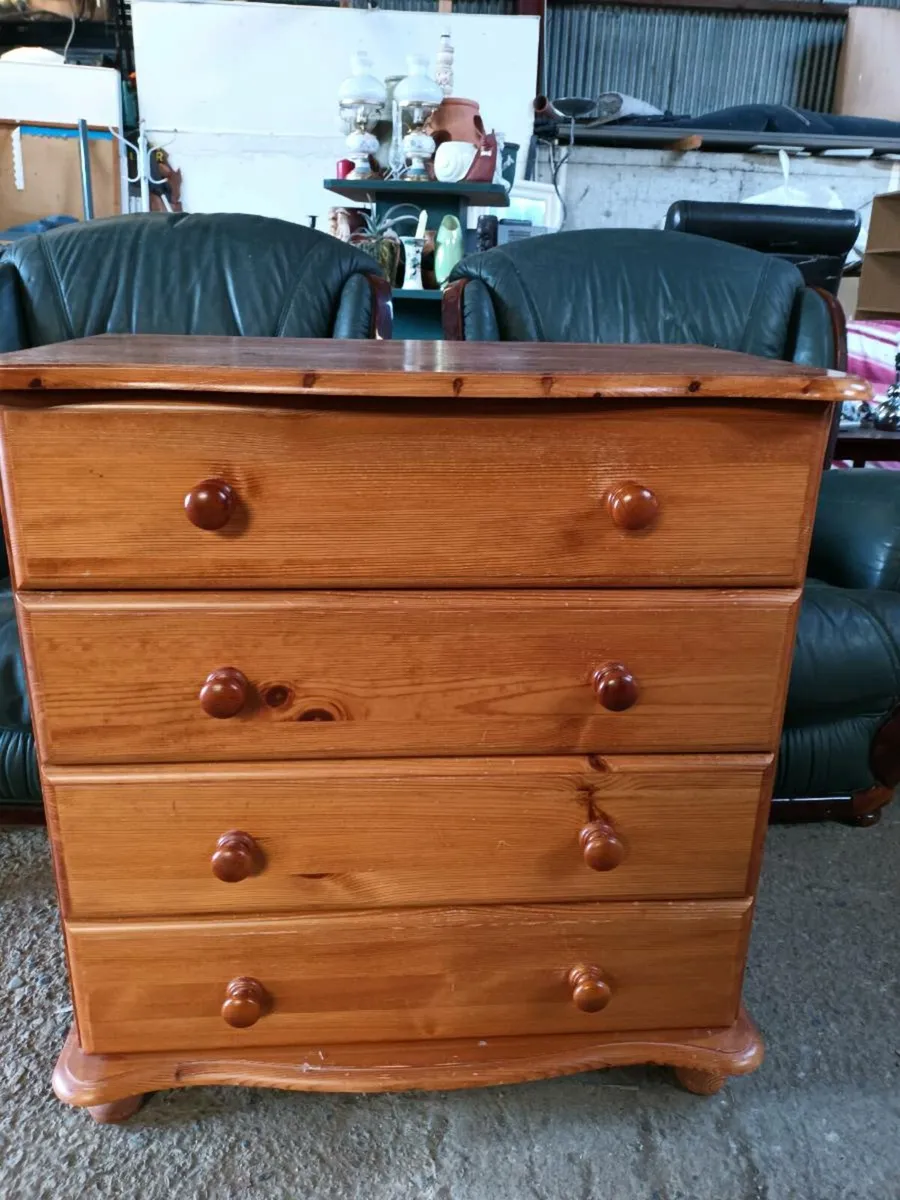 Chest of Drawers - Image 3