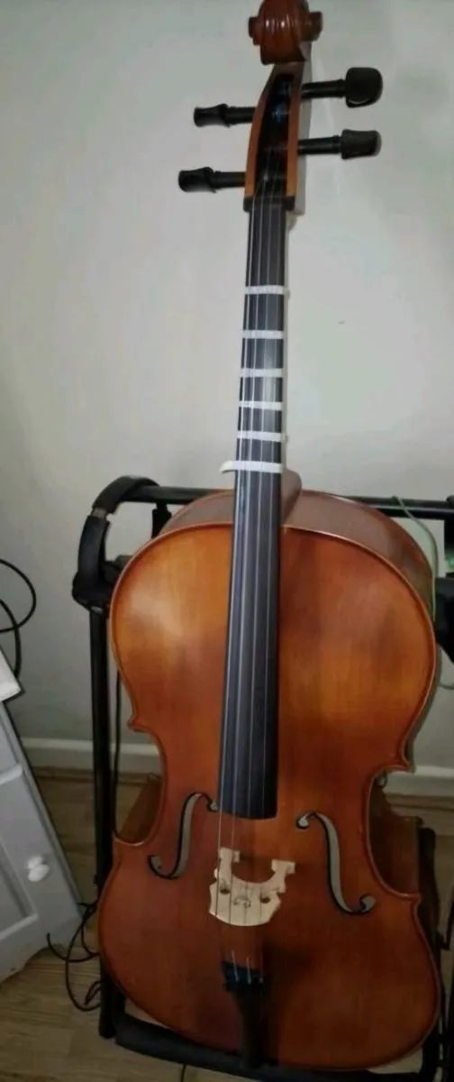 Cello - Image 1