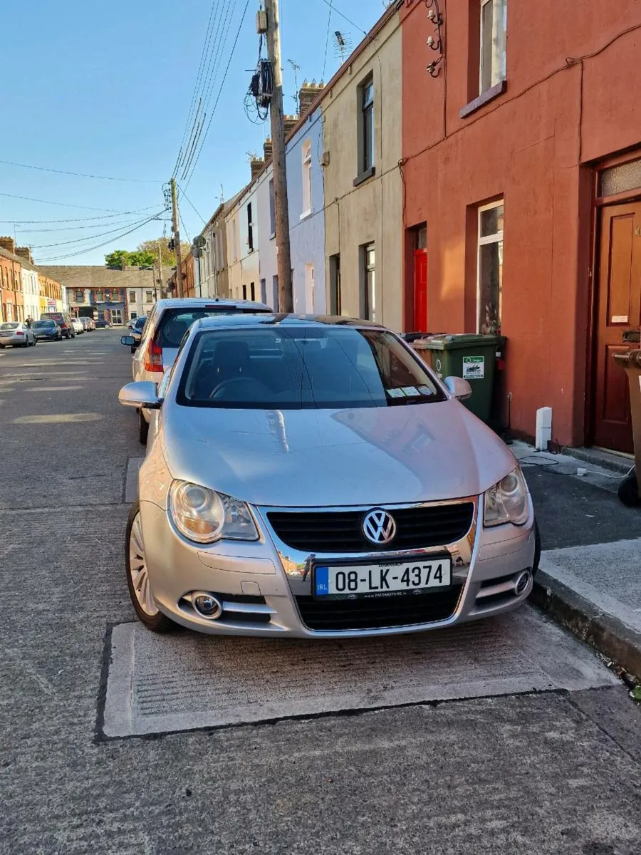 Volkswagen EOS 1.6 petrol - Image 3