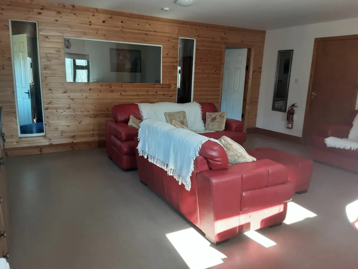 Holiday accommodation - Image 1