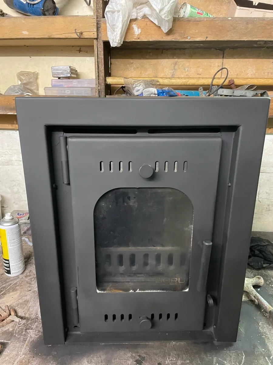 Insert stove - Image 1
