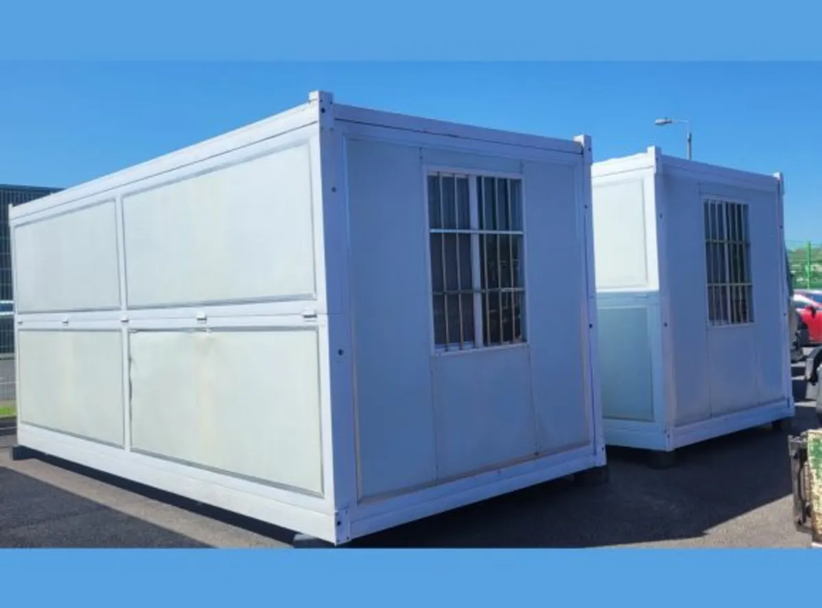 Foldable Portable Office - Image 1