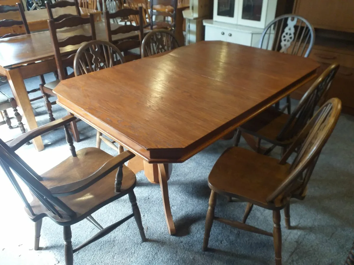 Kitchen tables & chairs & stools - Image 1