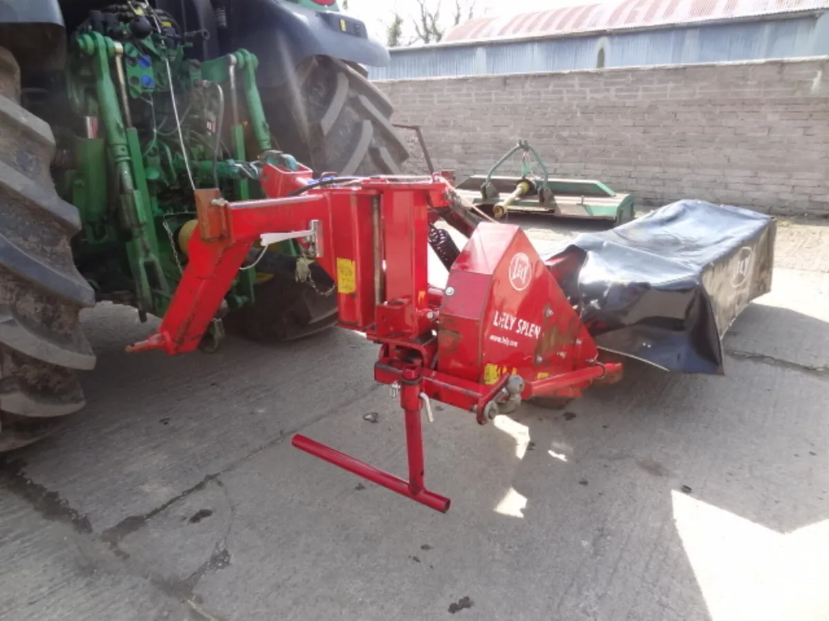 Lely Splendimo 240 Side Mounted Disc Mower - Image 3