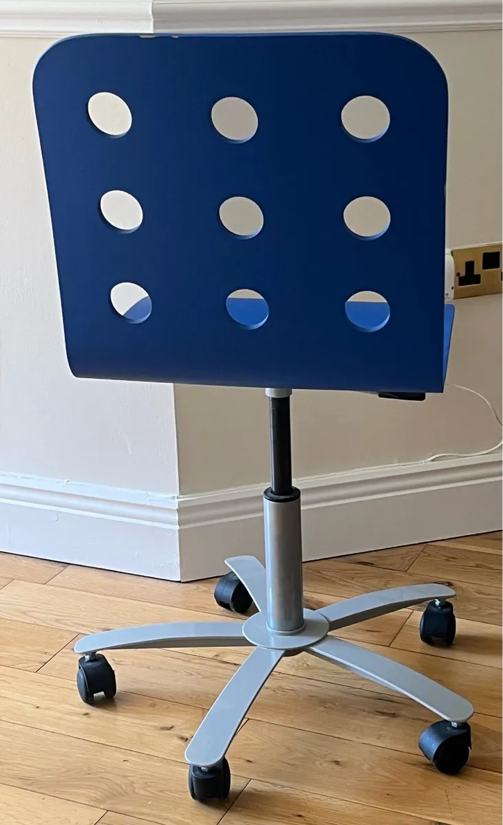 Office chair - Image 4