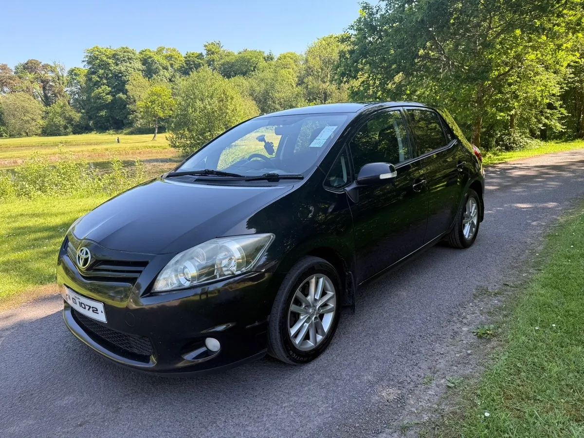 2011 Toyota Auris Sport 1.4 D4D - Image 3
