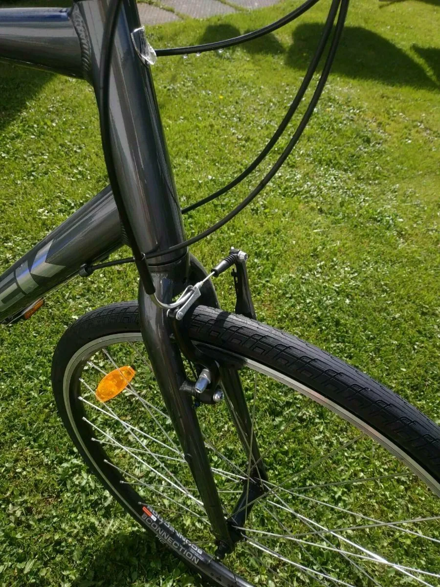 Trek F1 mens XL hybrid bicycle 28" wheels - Image 3