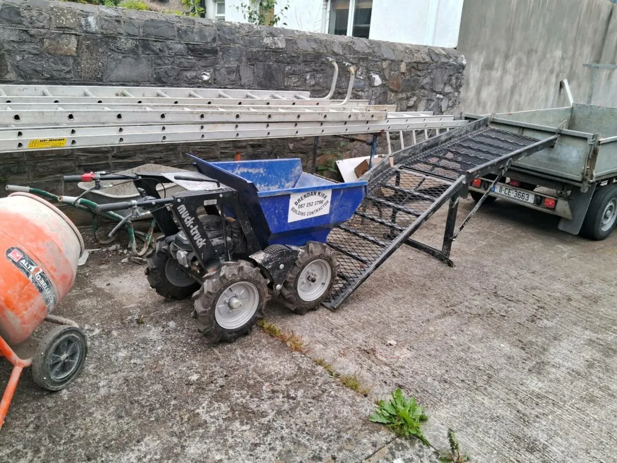 Mucktruck and ramp - Image 3