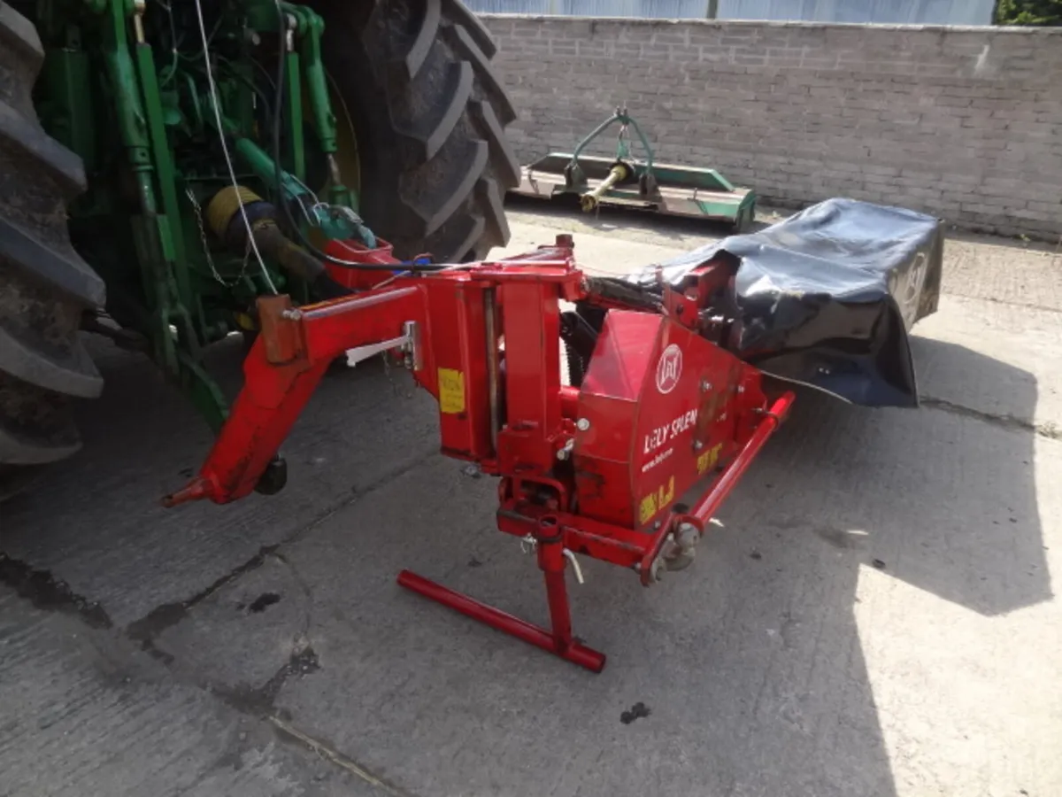 Lely Splendimo 240 Side Mounted Disc Mower - Image 4
