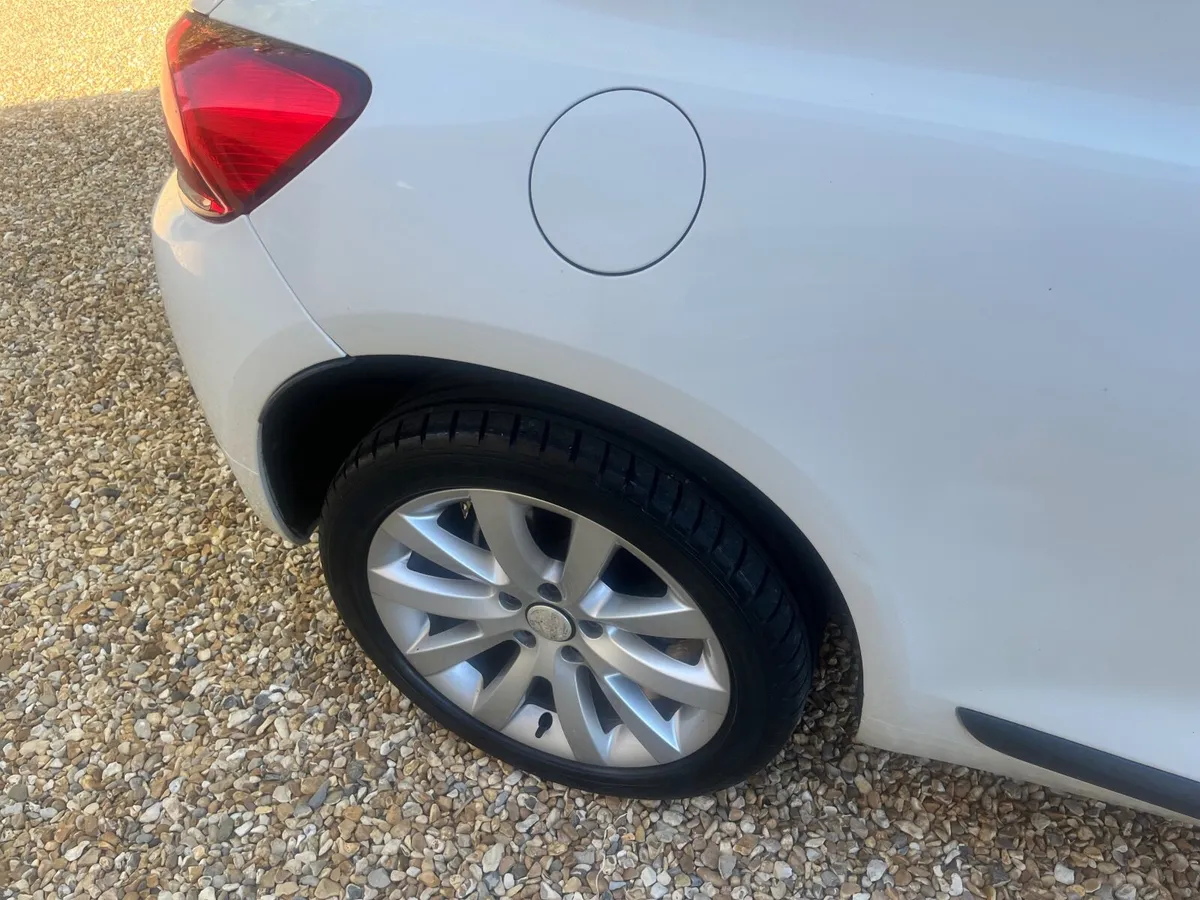 VW Sirecco 2.0 diesel 2010 - Image 4