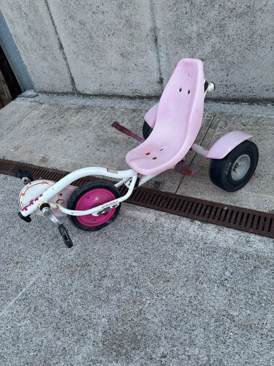 Rocker - Image 1