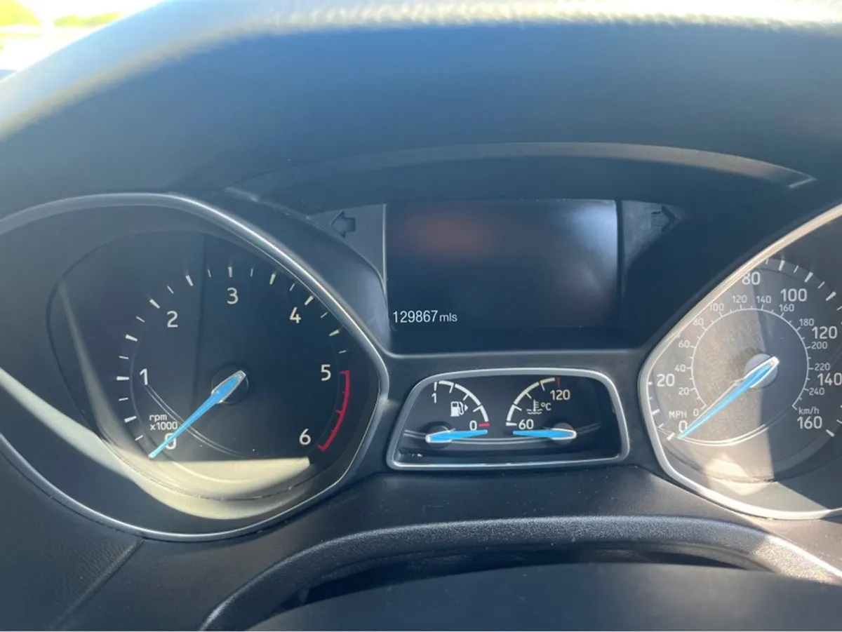 Ford Focus Zetec S Tdci - Image 4