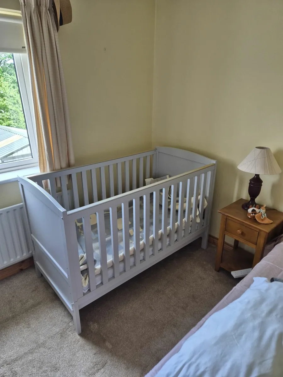 Cot - Image 3
