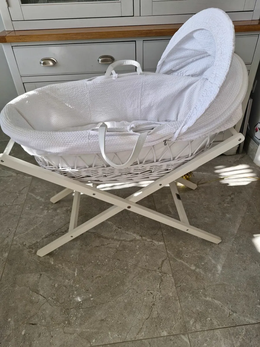 Moses basket - Image 2