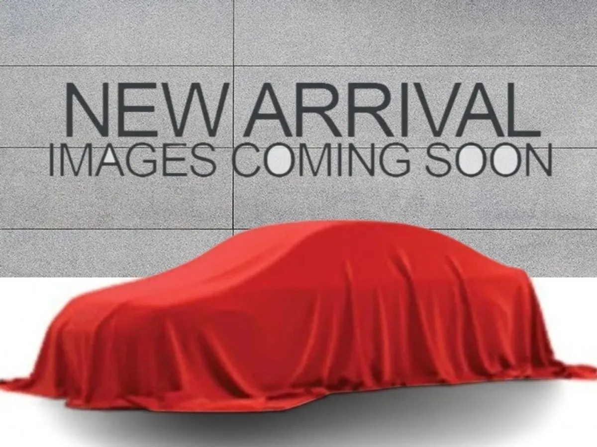Toyota Yaris 1.0 Vvt-i 5Dr Luna - Image 1