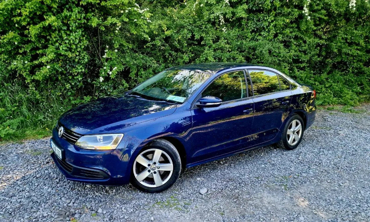 2013 VOLKSWAGEN JETTA 1.6TDI NCT26 +TAX - Image 1