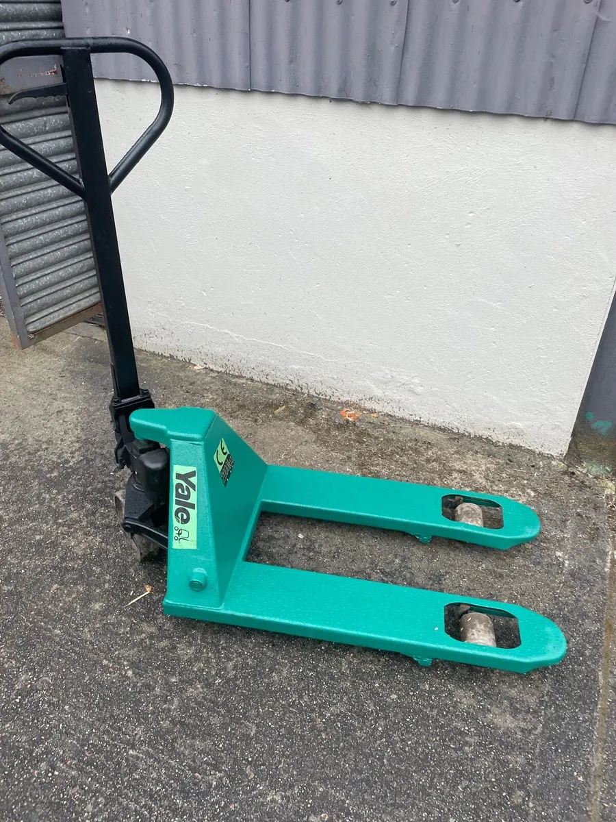Yale Pallet truck - Image 1