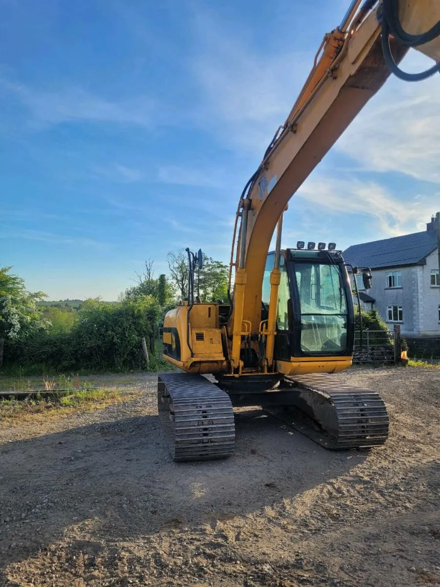 JCB JS-145 Digger - Image 4