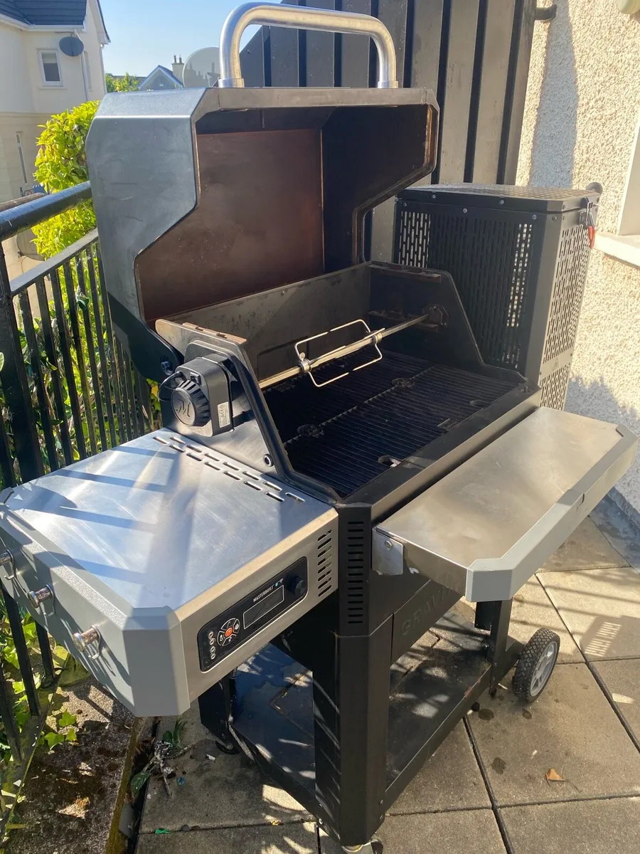 Master Built 800 bbq & smoker - Image 4