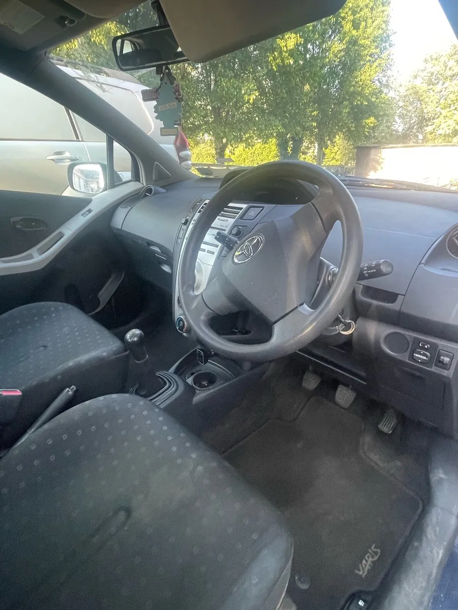 Toyota Yaris - Image 3