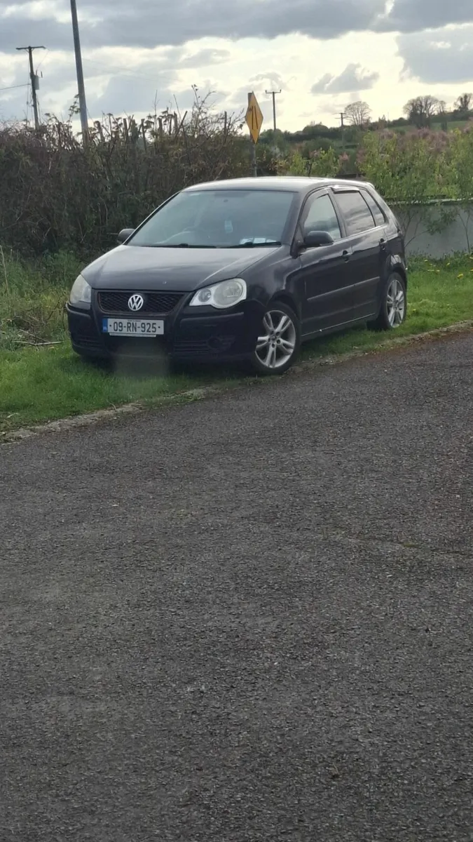Volkswagen Polo 2009 - Image 1