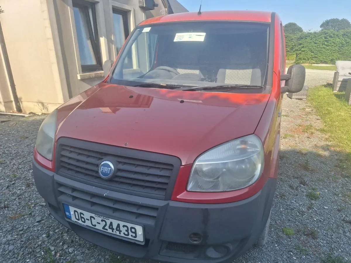Fiat Doblo 2006 - Image 2