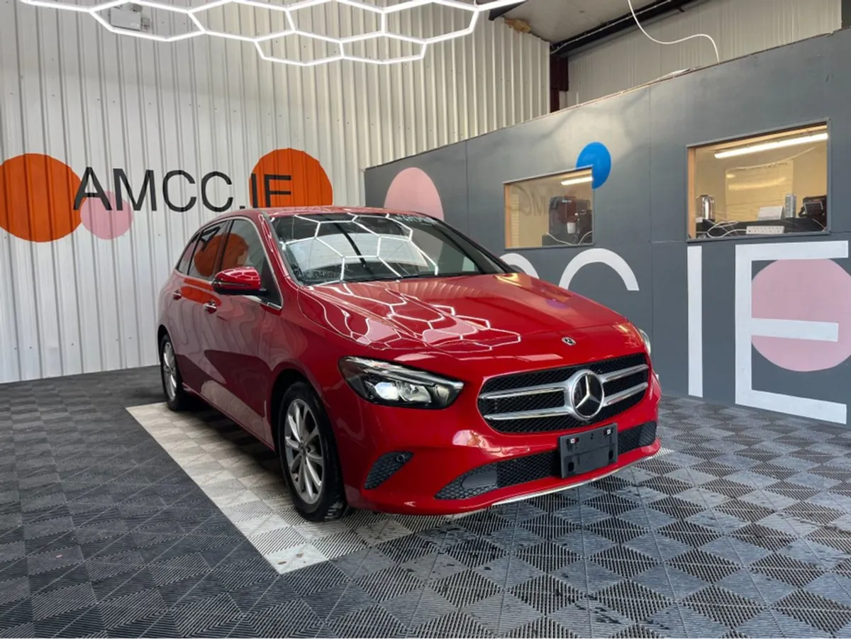 Mercedes-Benz B-Class 1.3 Petrol / 61k KMs / Heat - Image 1