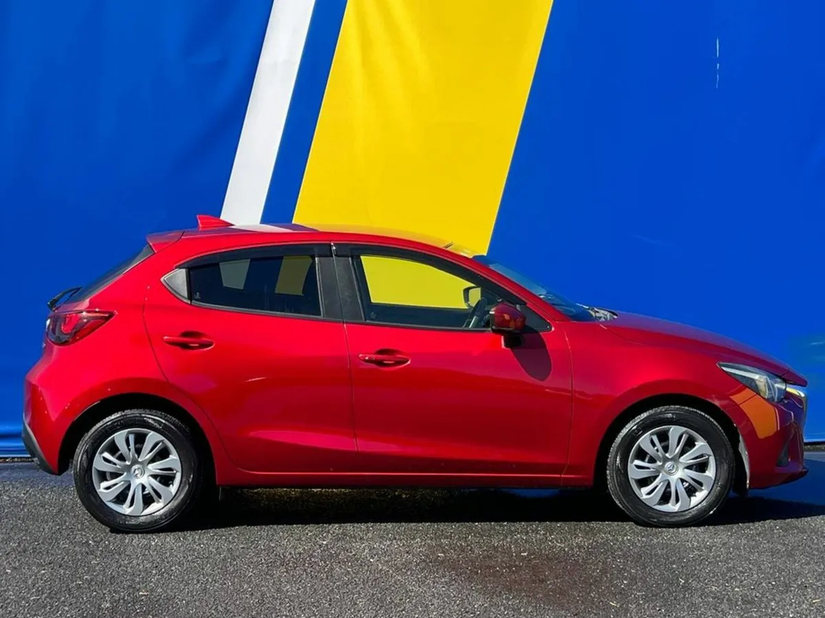 Mazda Demio SKYACTIV 1.3 AUTO // HEATED SEATS // B - Image 2