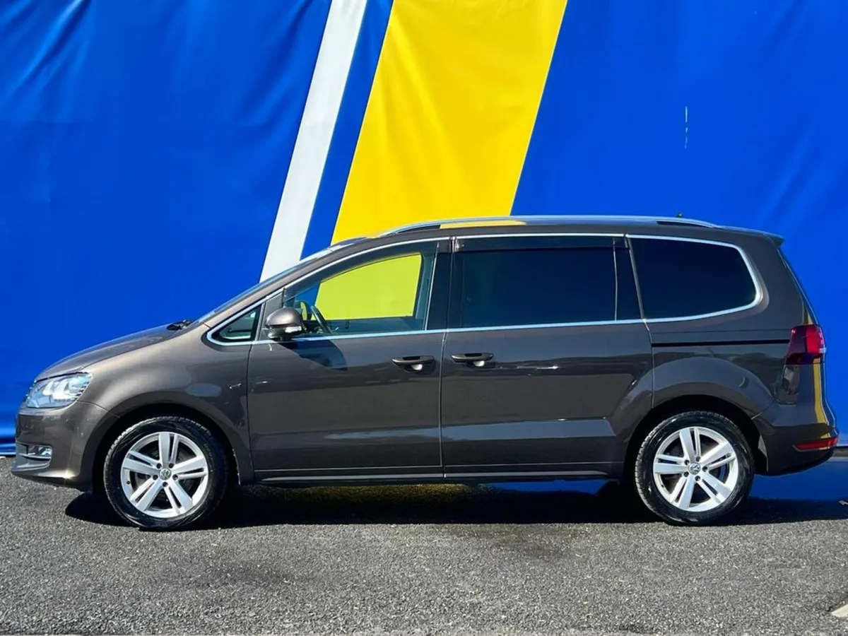 Volkswagen Sharan HIGHLINE 1.4 TSI 7-SEATER AUTO / - Image 3