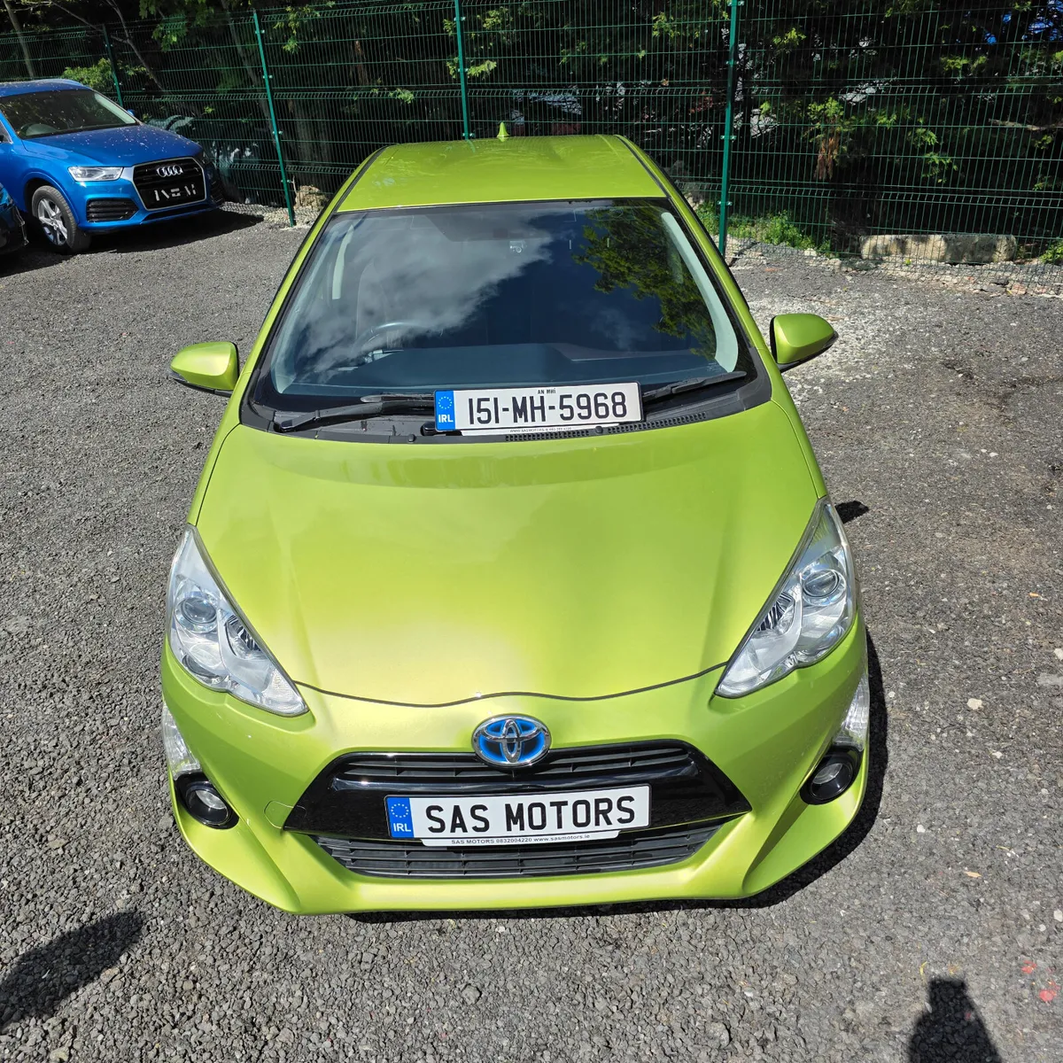 Toyota Aqua 2015 Hybrid Automatic - Image 2
