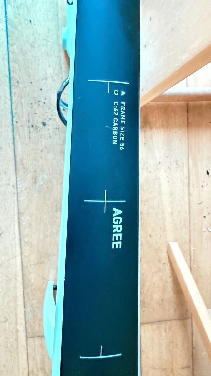 Cube agree carbon bike frame size 56 - Image 2