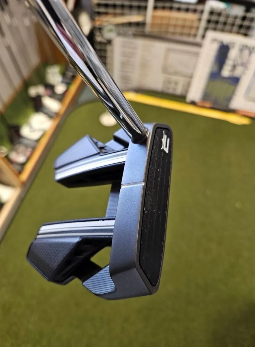 Cobra 3D Printed Supernova Putter - Image 4