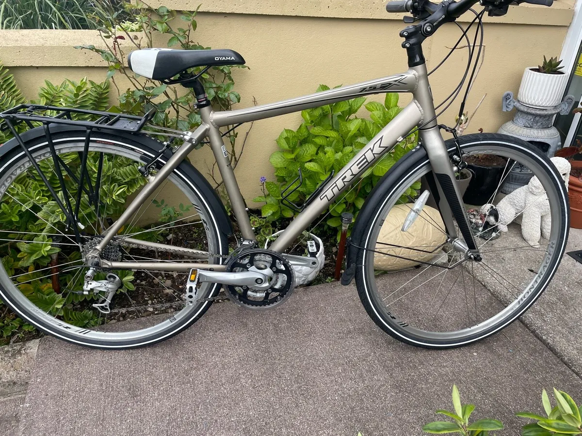 Trek 7,5 Hybrid Bike - Image 2