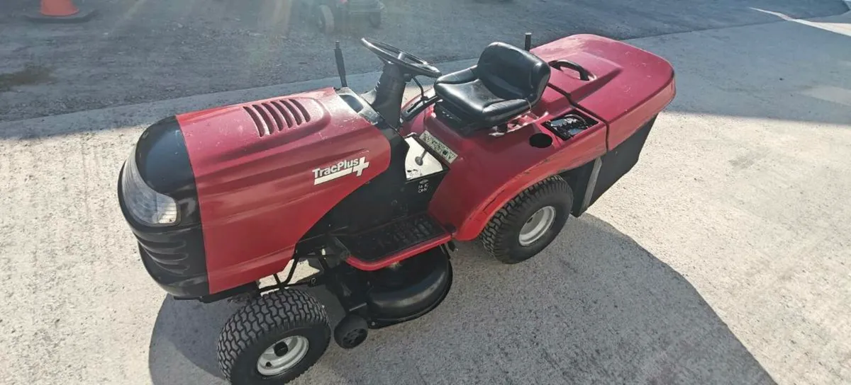 Ride on mower 16hp - Image 1