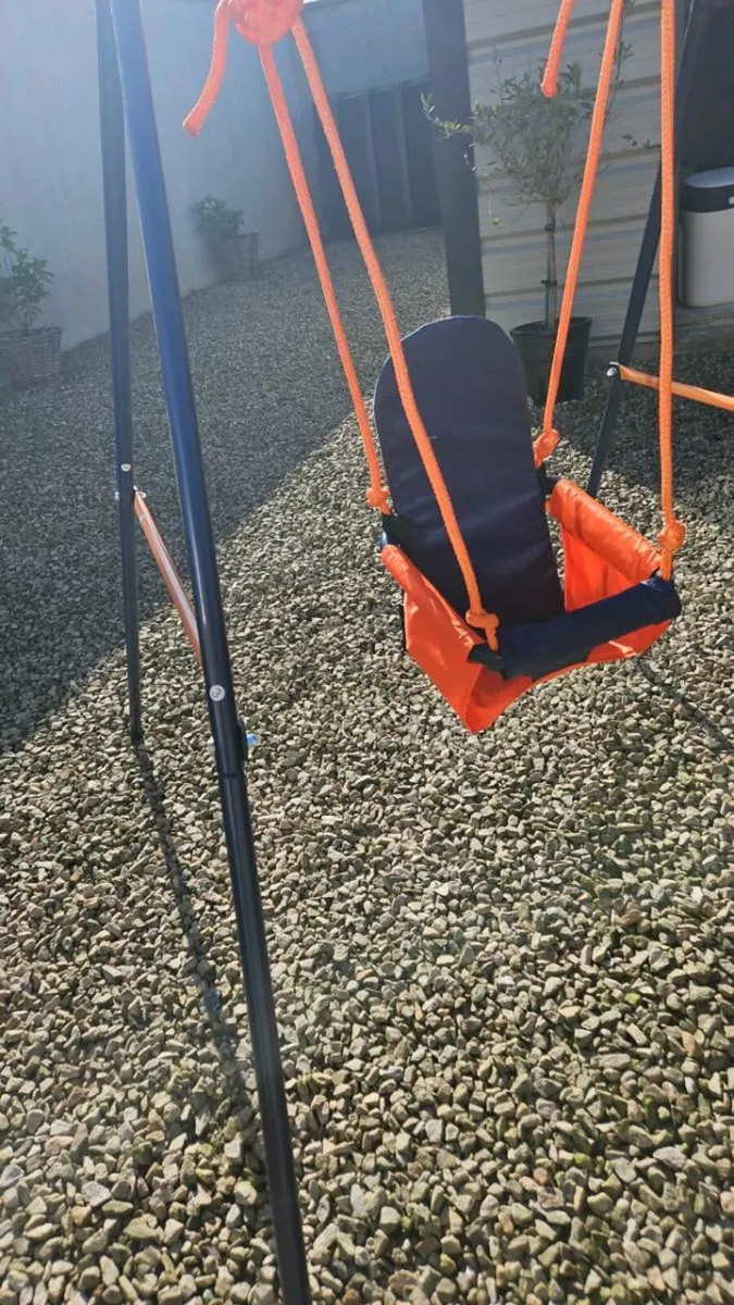 Baby Swing - Image 2
