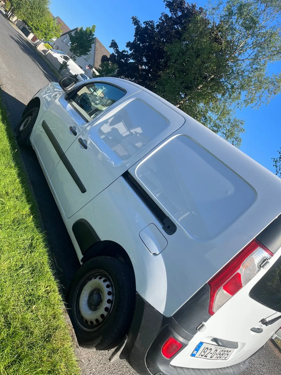 Renault Kangoo Van - Image 3