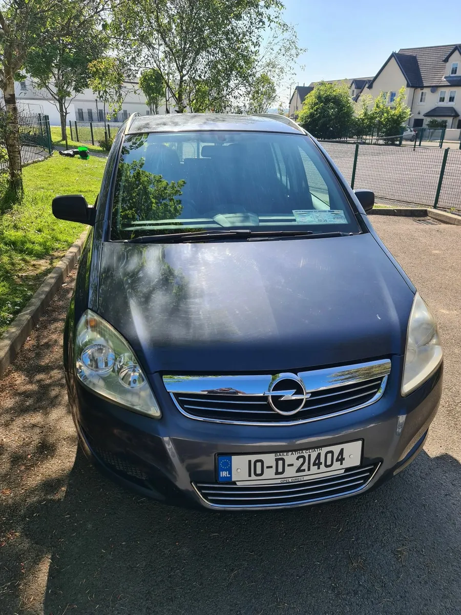 Opel Zafira 1.7 CDTI (2010) - Image 1