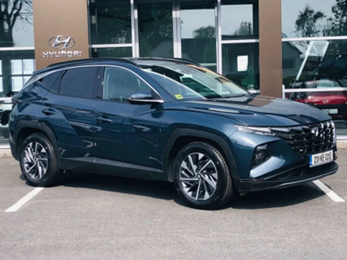 Hyundai Tucson Executive Plus 1.6 Diesel - Image 1