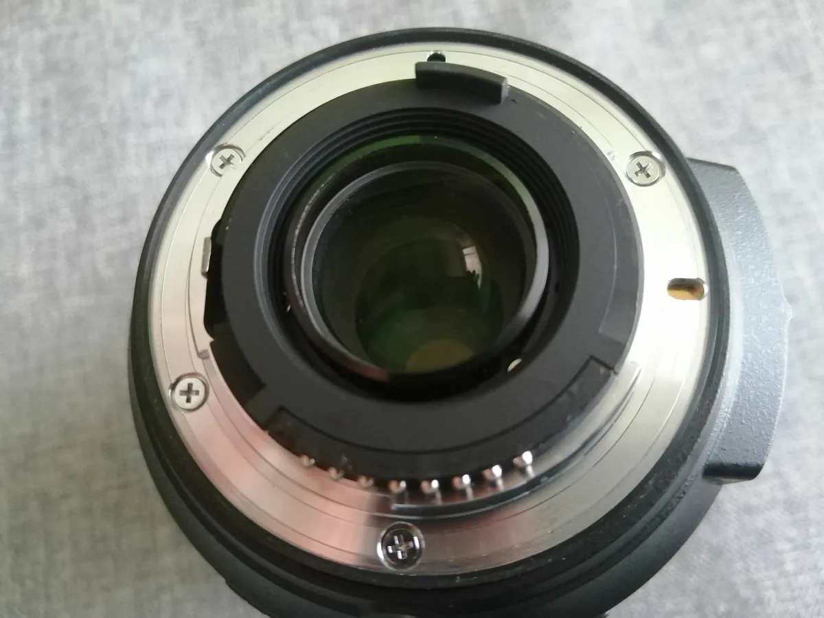 Nikon Af-s 18-140mm F3.5-5.6 Dx Ed Vr Lens - Image 3