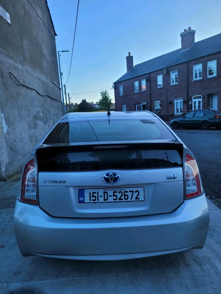 Car - Image 4
