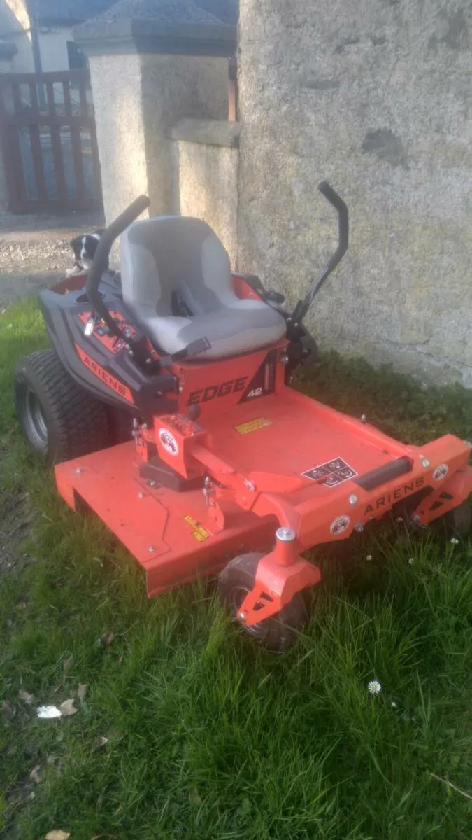 Zero turn Ariens - Image 1