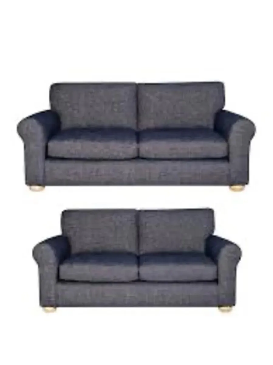 Brand new Hudson 3 plus 2 sofas reduced