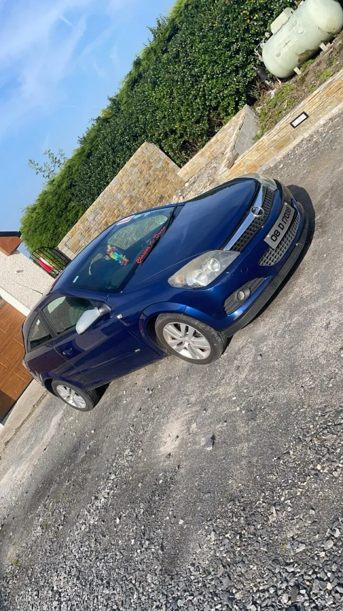 Opel astra 1.4 2008 - Image 1