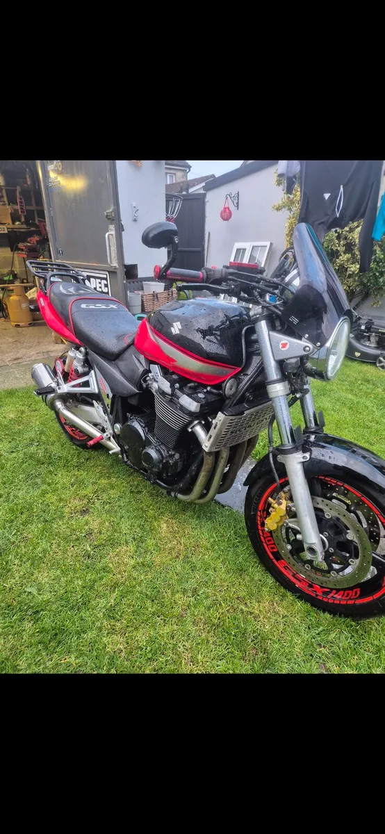 Suzuki GSX 1400 LIMITED EDITION - Image 2