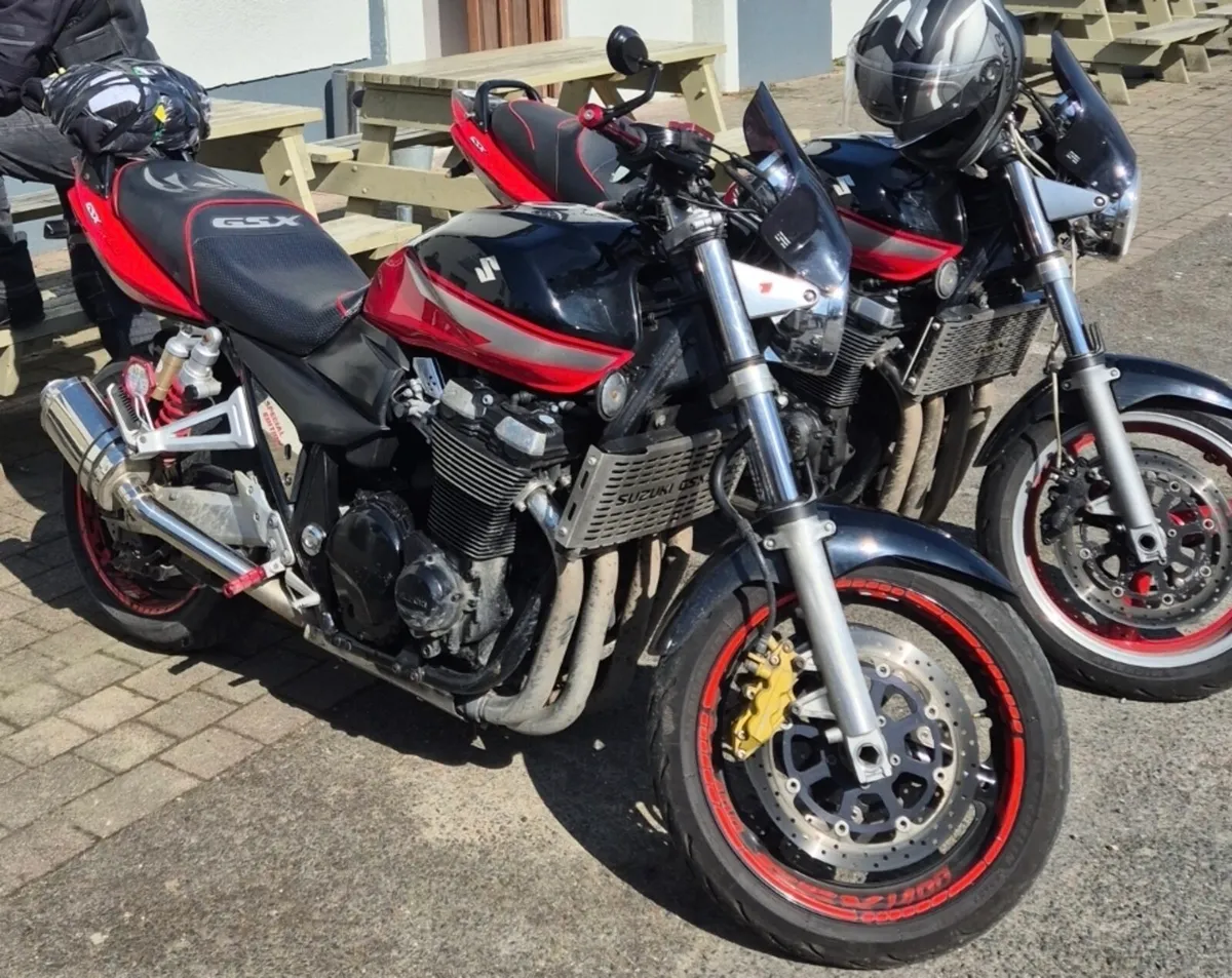 Suzuki GSX 1400 LIMITED EDITION - Image 3