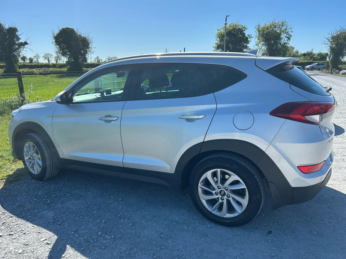 Hyundai Tuscon - Image 3