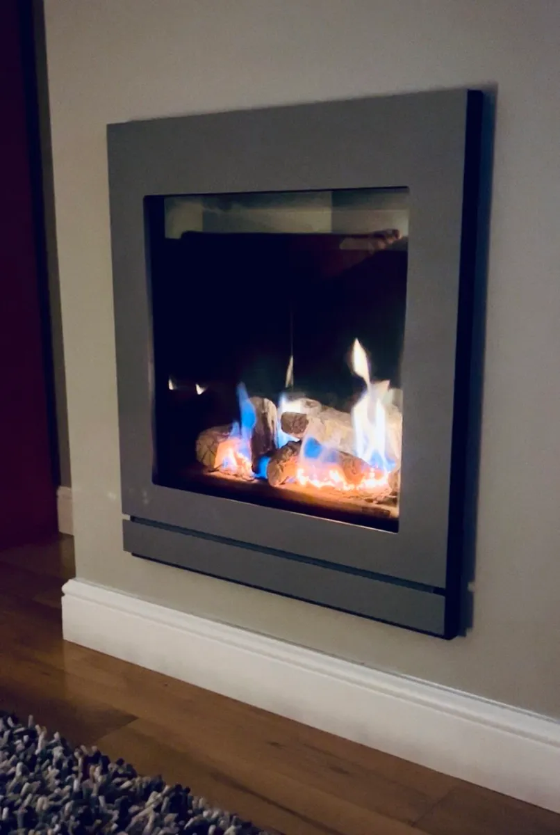 Gazco Riva 2 530 Balanced Flue, Designio - Image 1